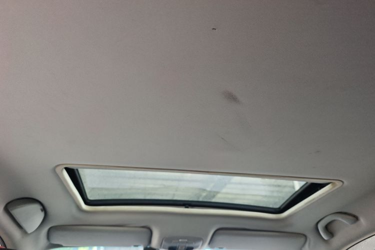 中华V5 2012款 1.5T 自动两驱运动型中控内饰22