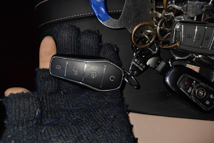 比亚迪 海鸥 2024款 荣耀版 305km 活力版中控内饰11