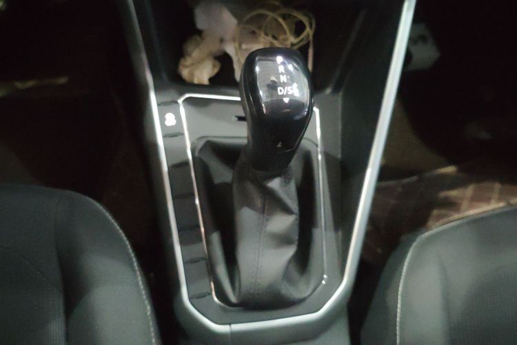 大众 Polo 2023款 改款 Plus 1.5L 自动纵情乐活版局部细节18