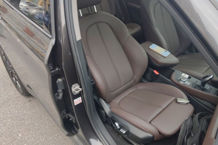 宝马X1 2021款 改款 sDrive25Li 领先型局部细节41