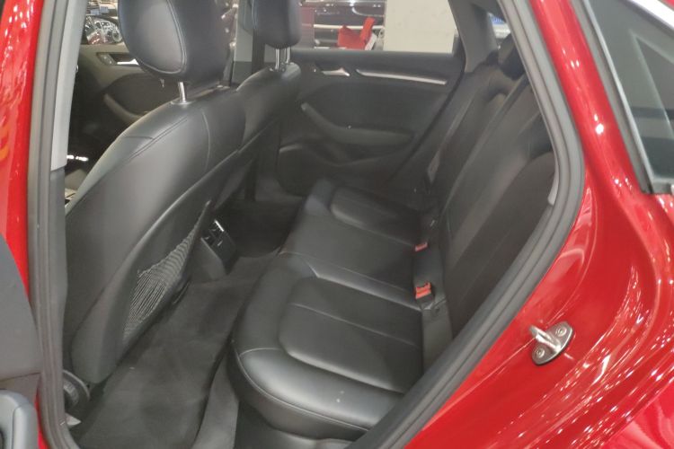 奥迪A3 2019款 Limousine 35 TFSI 进取型 国VI中控内饰21