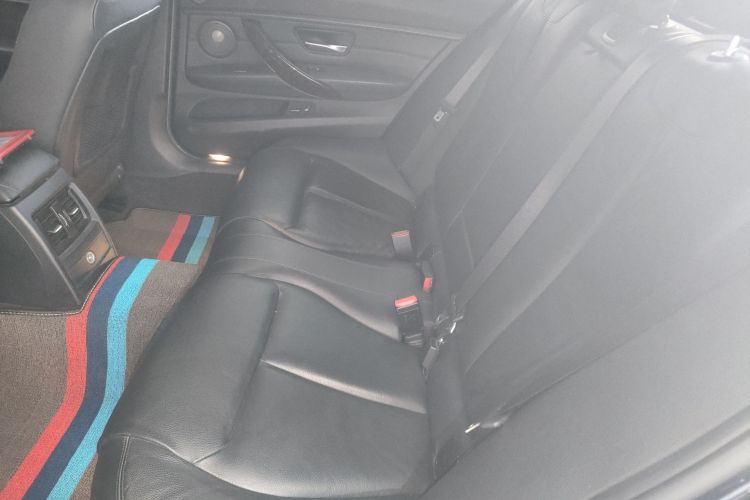 宝马3系 2014款 328Li 豪华设计套装中控内饰7004