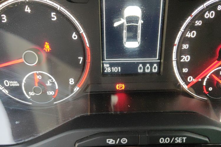 大众 Polo 2019款 Plus 1.5L 自动全景乐享版中控内饰15