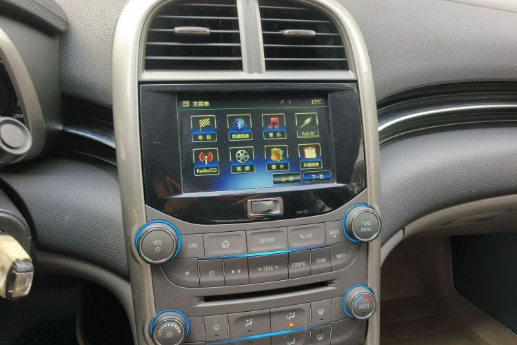 雪佛兰 迈锐宝 2014款 2.0L 自动豪华版中控内饰16