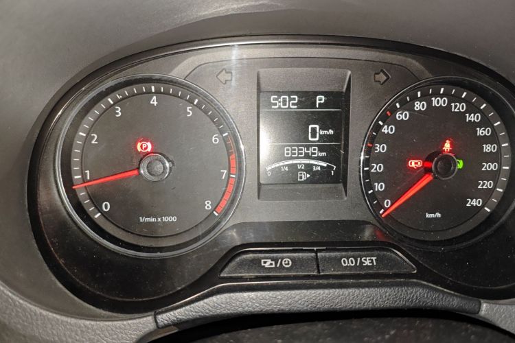 大众 Polo 2014款 1.6L 自动舒适版中控内饰15