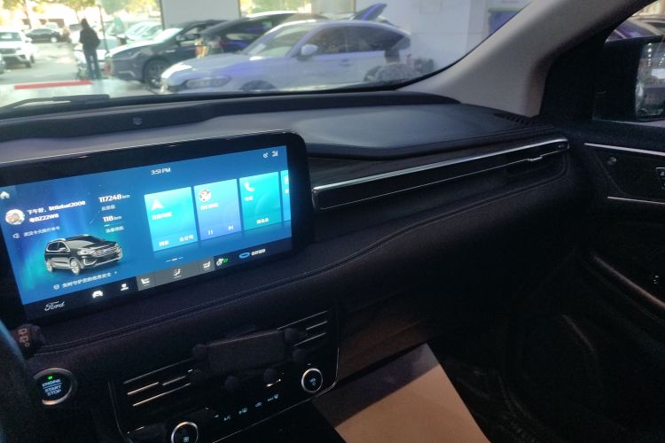 福特 锐界 2021款 PLUS EcoBoost 245 两驱豪锐型 7座局部细节16