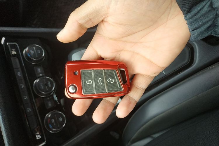 大众 途观L 2021款 330TSI 自动两驱智享版中控内饰11