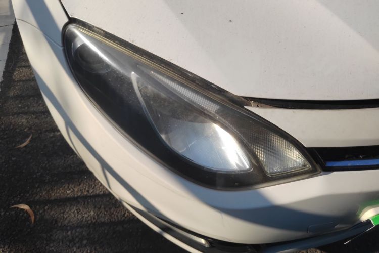 名爵 MG6 2014款 掀背 1.8L 自动驾值版车身外观8