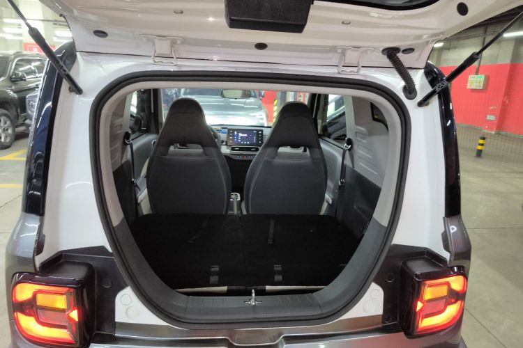 吉利银河 2025款 210km 熊猫骑士局部细节23