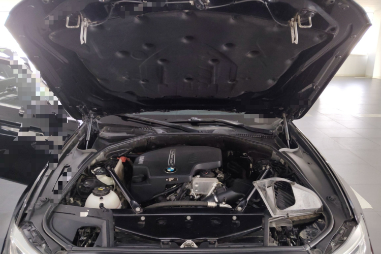 宝马5系 2017款 525Li 豪华设计套装局部细节24