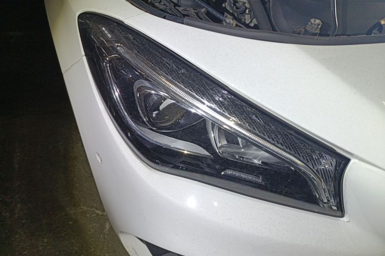 奔驰CLA 2019款 CLA 200 时尚型车身外观8