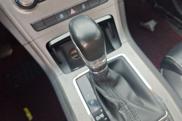 名爵 锐腾 2017款 20T 自动豪华版局部细节18