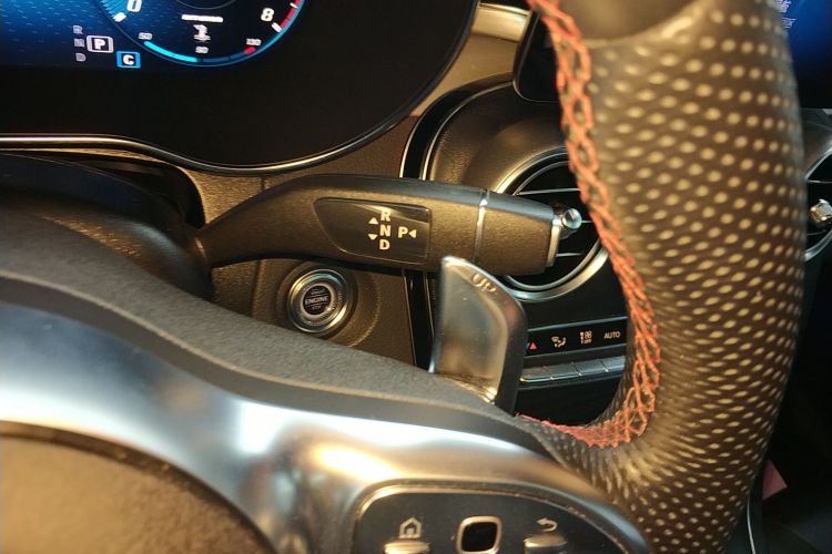 奔驰GLC AMG 2022款 AMG GLC 43 4MATIC中控内饰18