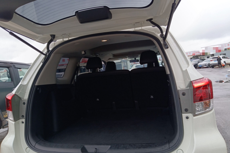 日产 途达 2020款 2.5L XL Upper 4WD 自动四驱豪华版中控内饰23