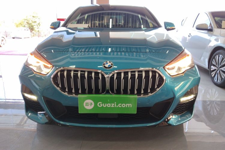 宝马2系(进口) 2023款 225i 四门轿跑车 M运动套装车身外观2