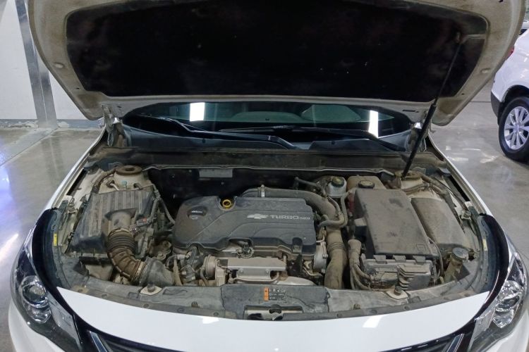 雪佛兰 迈锐宝 2017款 1.5T 自动豪华版机舱底盘24