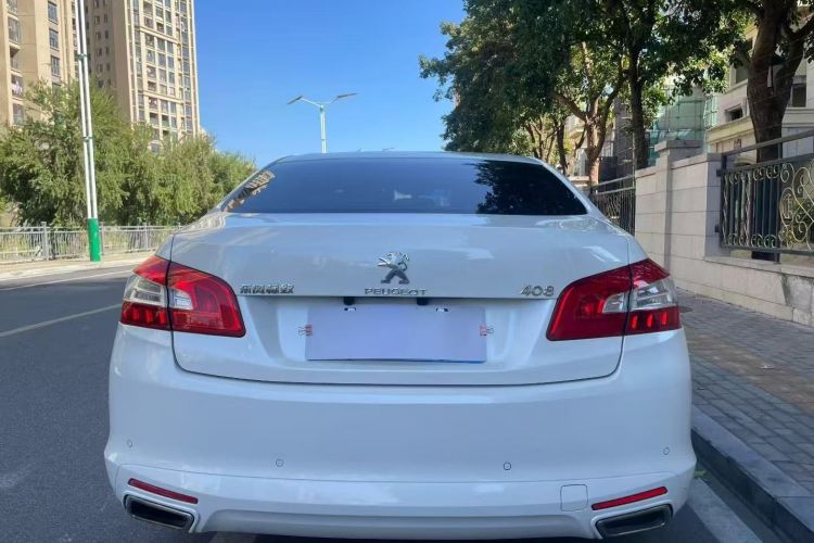 标致408 2016款 1.6T 自动豪华版车身外观6