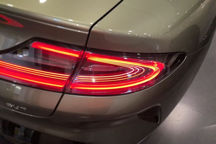 小米汽车 小米SU7 2024款 后驱超长续航高阶智驾Pro版车身外观9