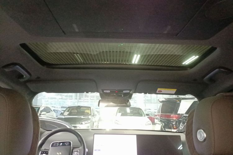 理想汽车 理想L9 2022款 Max中控内饰22