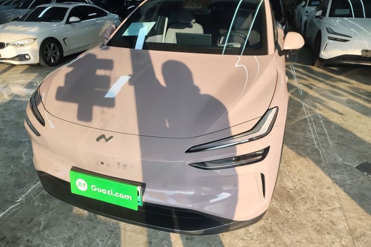 乐道L60 2024款 60kWh 后驱版车身外观2