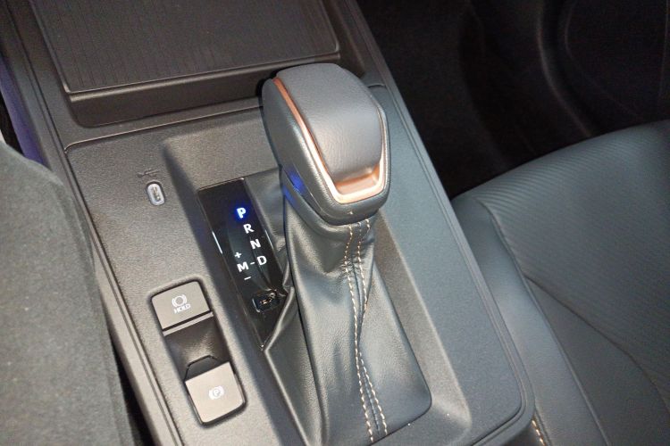 丰田 锋兰达 2026款 2.0L CVT舒适版局部细节18