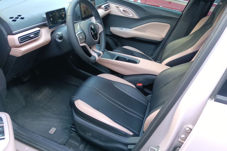 比亚迪 海鸥 2024款 荣耀版 305km 自由版中控内饰19