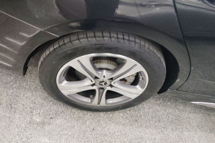 奔驰C级 2022款 改款 C 200 L 运动版车身外观6008