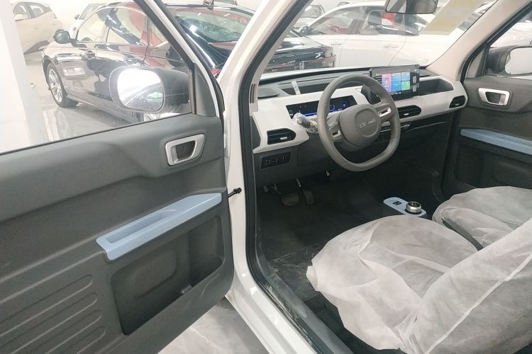 吉利银河 2024款 熊猫mini 200km 耐力熊中控内饰20