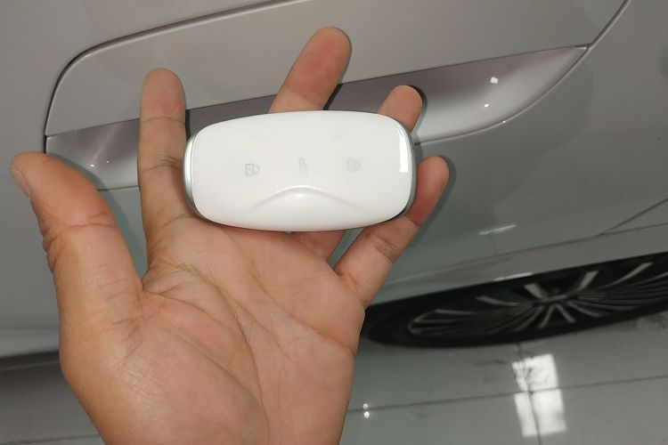 东风风神L8 2025款 112KM理想版中控内饰11