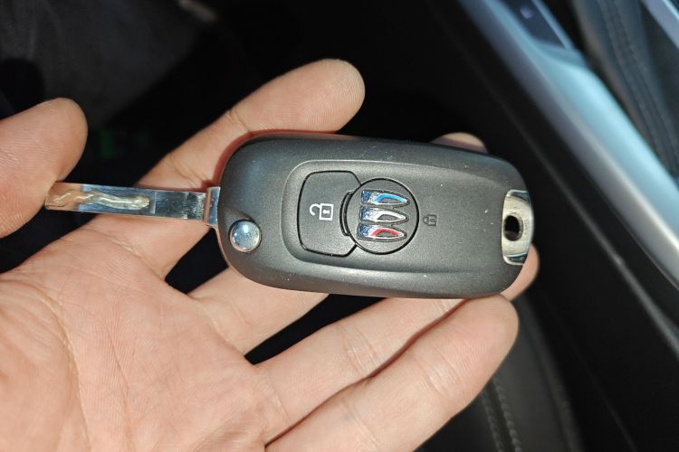 别克 昂扬 2022款 1.5T 悦享版中控内饰11