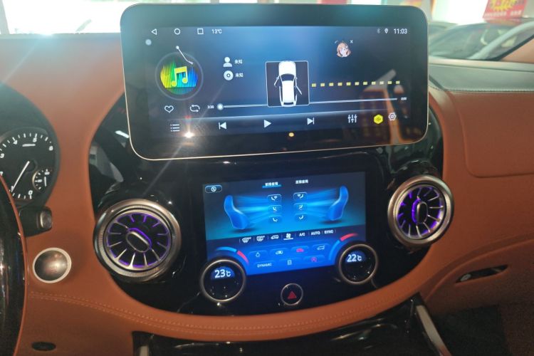 奔驰 威霆 2023款 2.0T 精英版 7座局部细节16