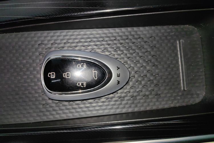 魏牌 高山 2023款 四驱行政加长版中控内饰7001