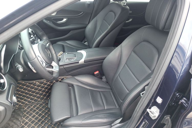 奔驰C级 2020款 改款 C 200 L 时尚型运动版中控内饰19