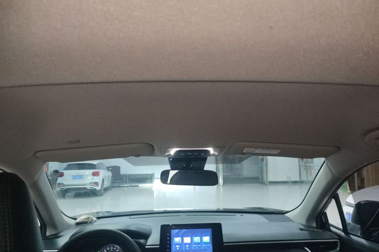 丰田 卡罗拉锐放 2022款 2.0L 先锋版局部细节22