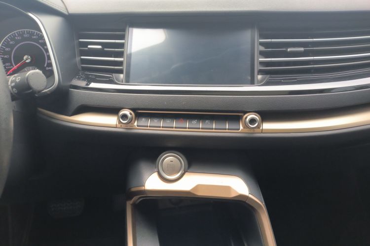 哈弗H6 2021款 1.5T 自动冠军版中控内饰16