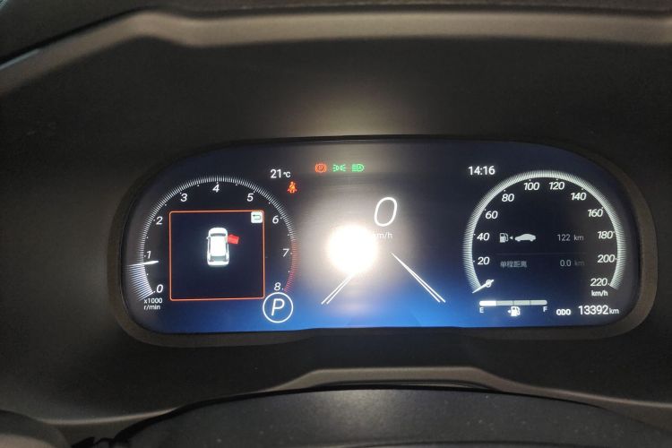 丰田 威兰达 2024款 2.0L CVT两驱都市版中控内饰14