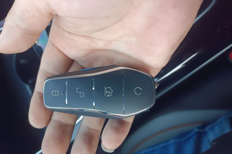 比亚迪 秦PLUS 2023款 冠军版 EV 510KM领先型中控内饰7001