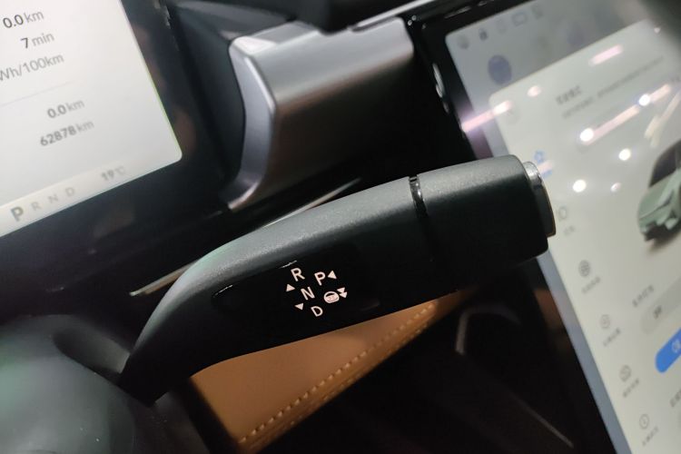 小鹏P5 2021款 550E局部细节18