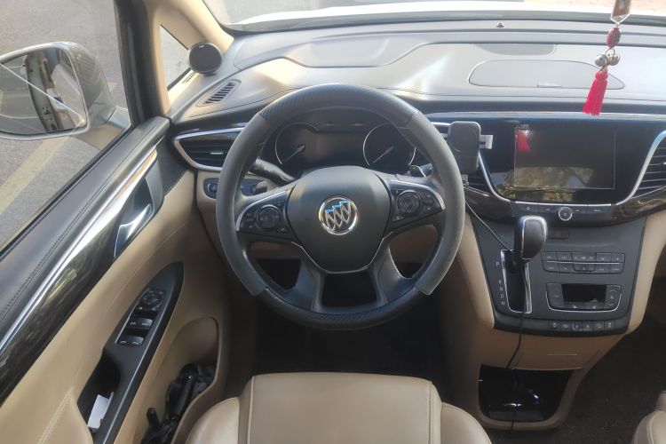 别克GL8 2017款 ES 28T 尊享型 国V中控内饰13