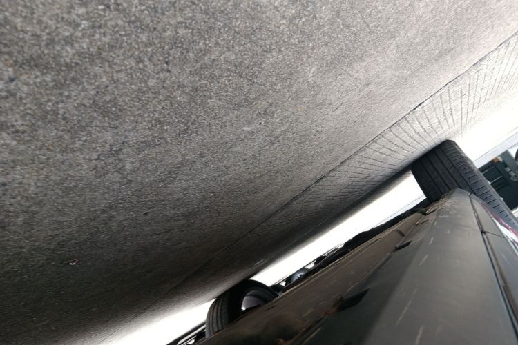 比亚迪 唐新能源 2018款 DM 2.0T 全时四驱智联创享型 7座 国V局部细节9002