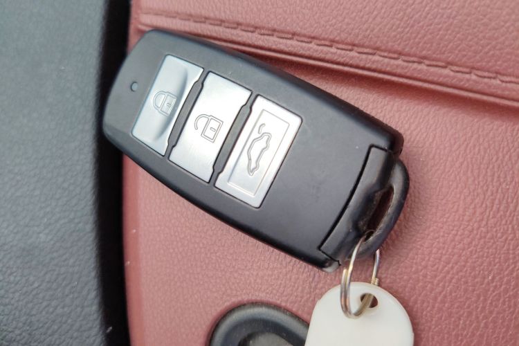 东风风行 风行T5L 2019款 1.5T CVT豪华型 5座中控内饰7001