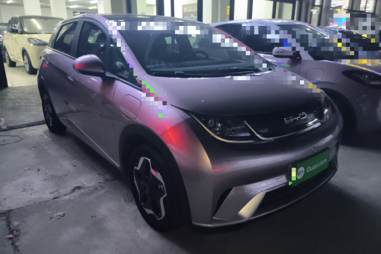 比亚迪 海豚 2021款 405km 时尚版车身外观3