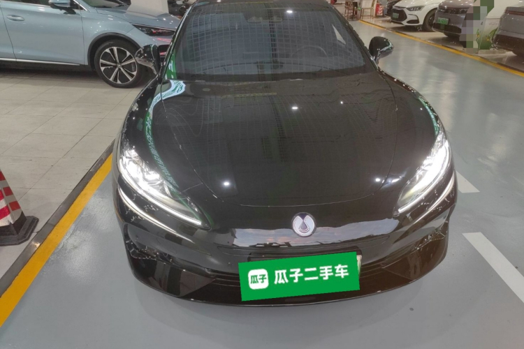 腾势Z9GT 2024款 1100四驱Max版车身外观6001