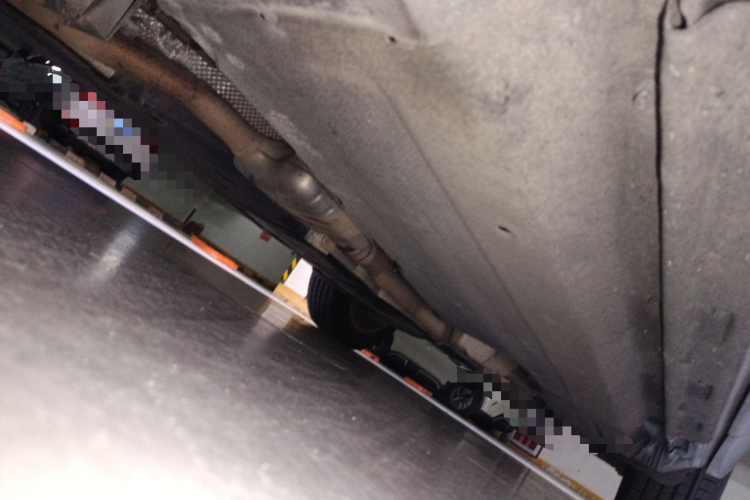 奥迪Q5 2015款 40 TFSI 技术型局部细节9004