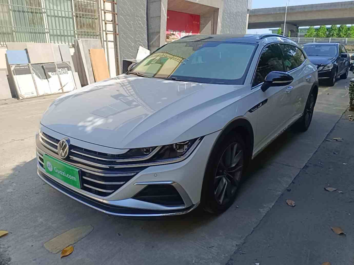 一汽-大众CC 2023款 猎装车 380TSI 猎心版(2)