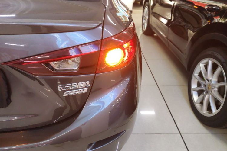 马自达3 昂克赛拉 2017款 三厢 1.5L 自动舒适型 国VI车身外观6001