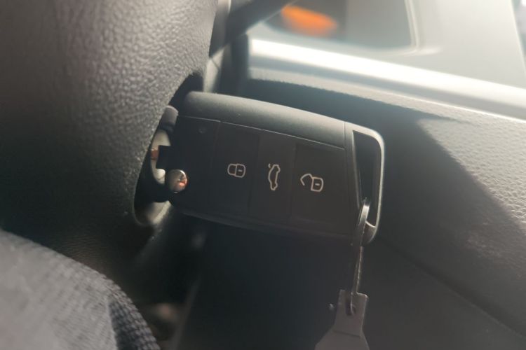 大众 Polo 2023款 Plus 1.5L 自动纵情乐活版中控内饰11