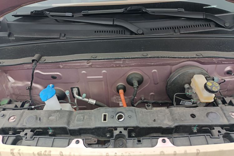 吉利银河 2023款 熊猫mini 200km 耐力熊机舱底盘24