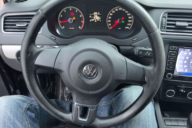 大众 速腾 2014款 1.6L 自动舒适型局部细节13