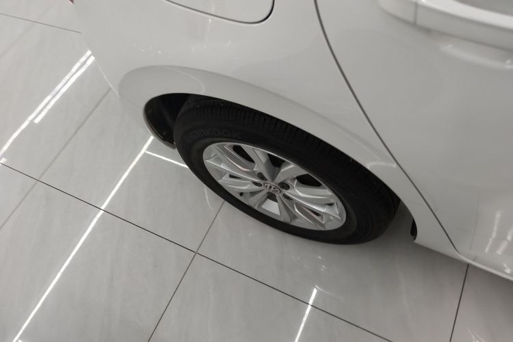 大众 Polo 2019款 Plus 1.5L 自动炫彩科技版车身外观6008